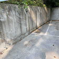 Concrete-Retaining-Wall-Pressure-Washing-in-Shoreline-WA-Clean-Smart-Power-Washing-Company 2