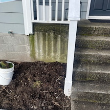 Sidewalk-and-Retaining-Wall-Cleaning-in-Seattle-Washington-Clean-Smart-Power-Washing 0